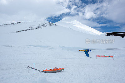 智利奥索尔诺火山的升降椅和救生设备(Volcán Osorno)